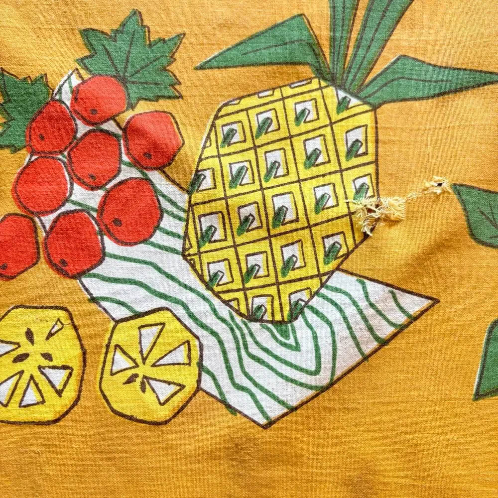 Vintage Cotton Fruit Tablecloth 46